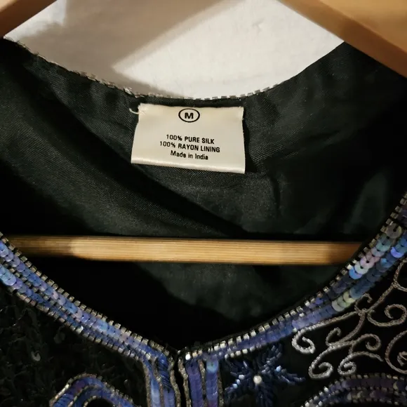 100% Silk Vintage 90s Scala Sequin Beaded Cropped Jacket Woman's M Old Money