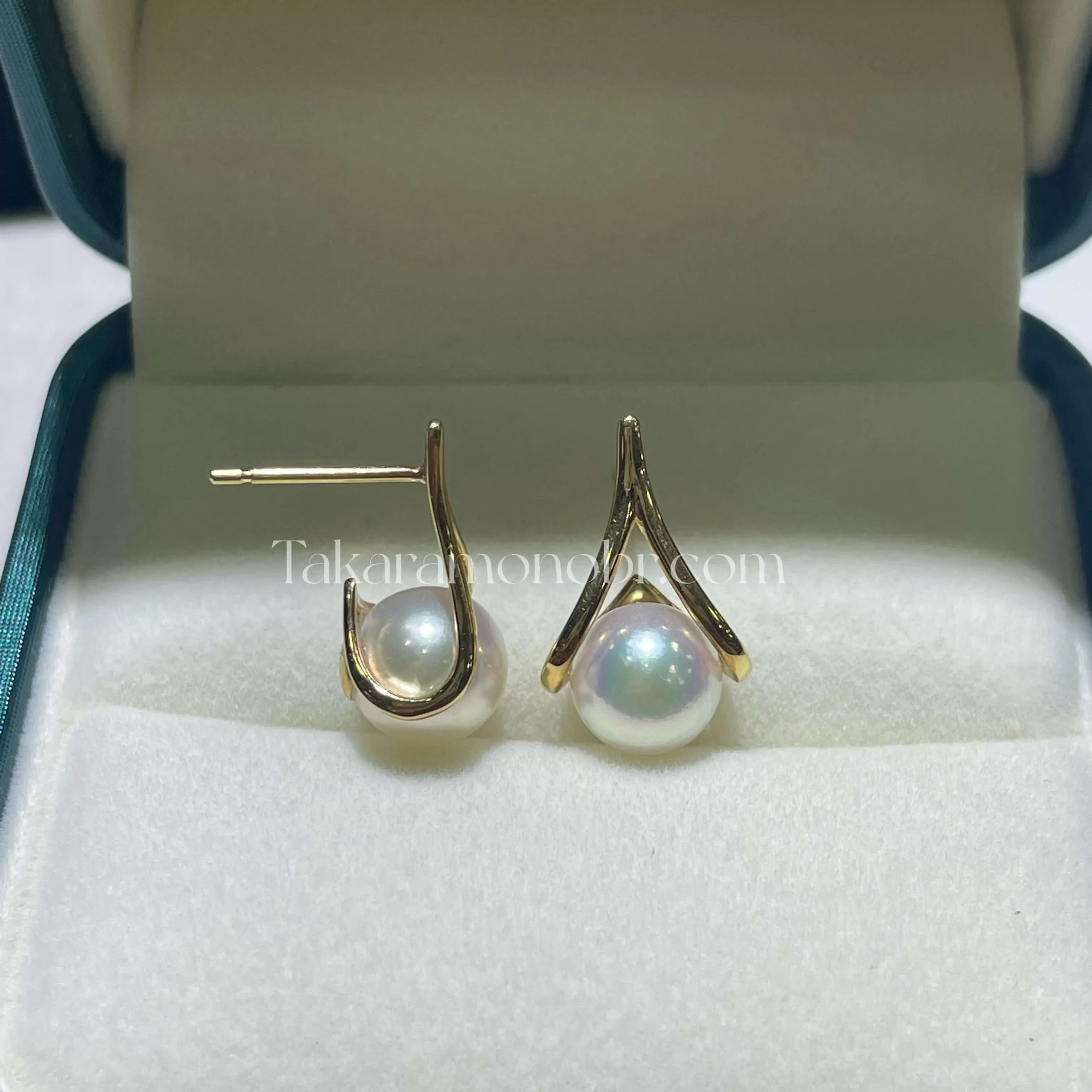 18KT Yellow Gold 8-8.5 mm White Akoya Pearl Crossover Cage Earrings