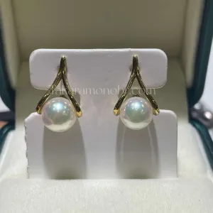 18KT Yellow Gold 8-8.5 mm White Akoya Pearl Crossover Cage Earrings