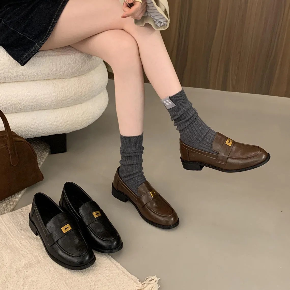 2025  Small brown leather shoes women's British style spring and autumn new retro round head college style commuting thick heel one pedal loafers