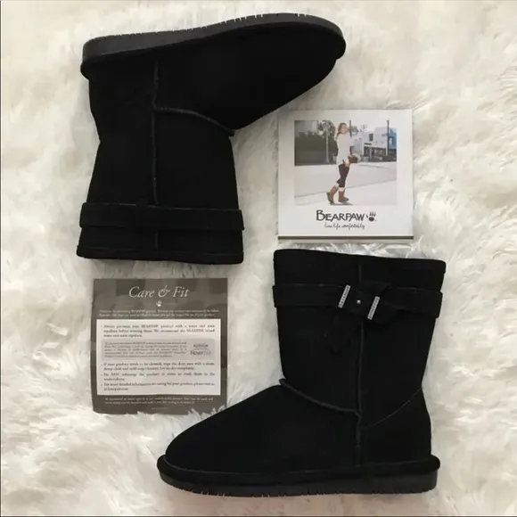BEARPAW Val Girl’s Kids/Youth Boot, 2