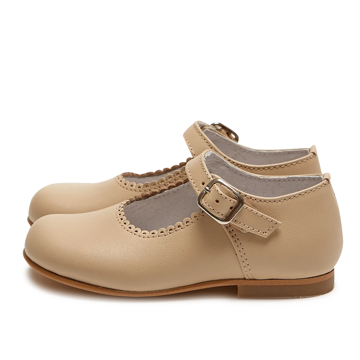 BEIGE SCALLOPED MARY-JANE SHOES