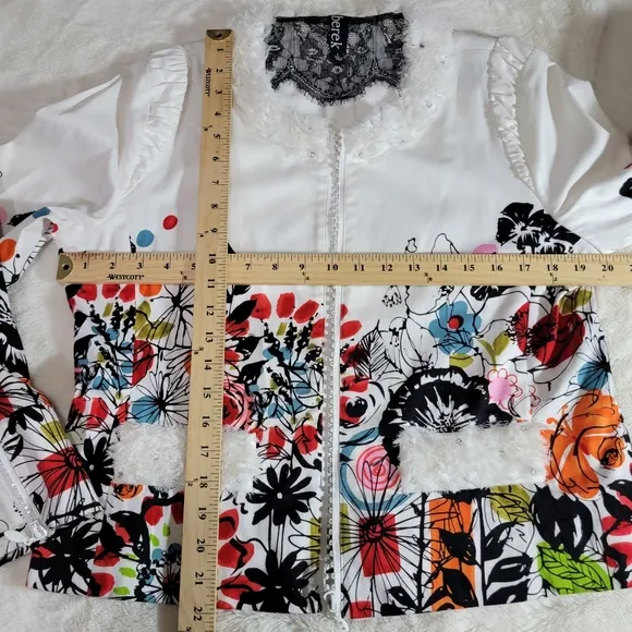 Berek Jacket Womens Large White Flower Pop Stretch Bling Zipper Short Pockets