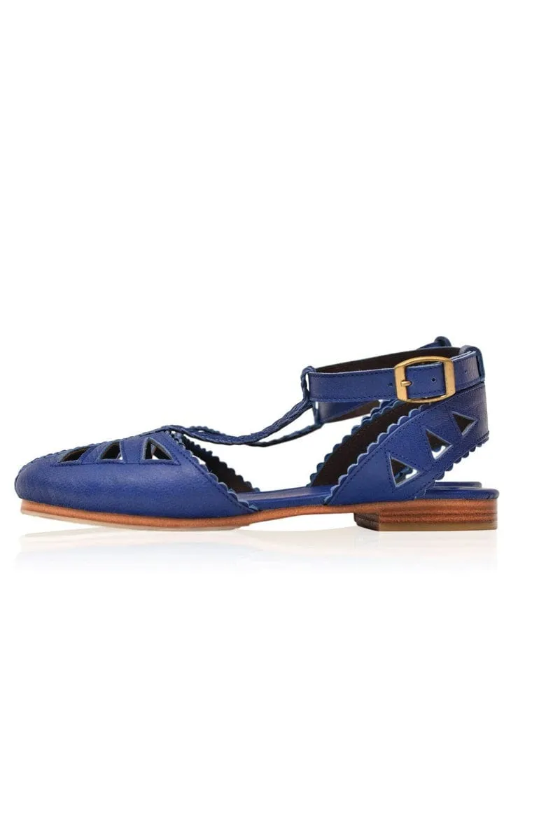 Bounty T-strap Leather Sandals in Vintage Brown