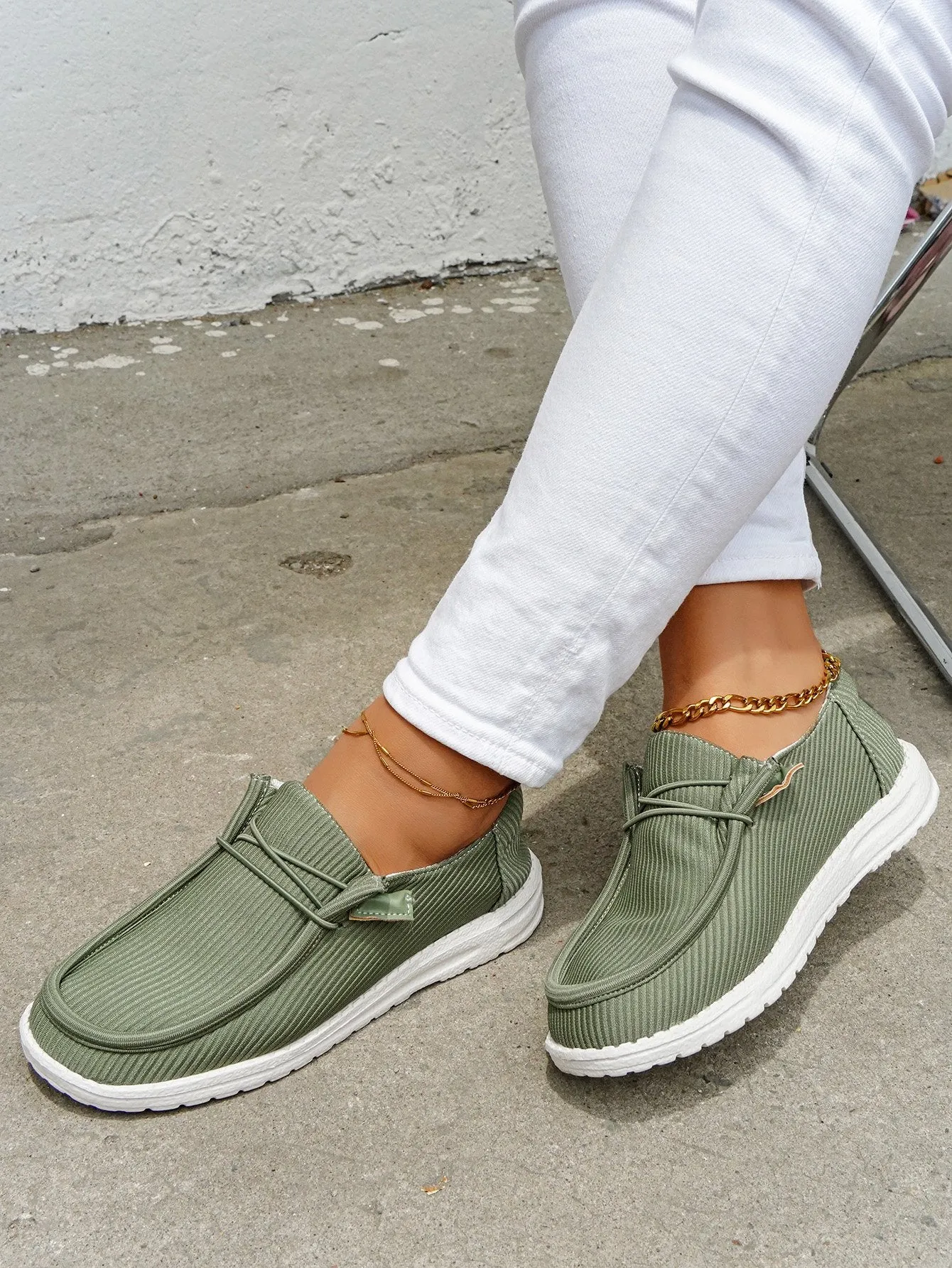 Casual Light Lace Up Flats Canvas Shoes
