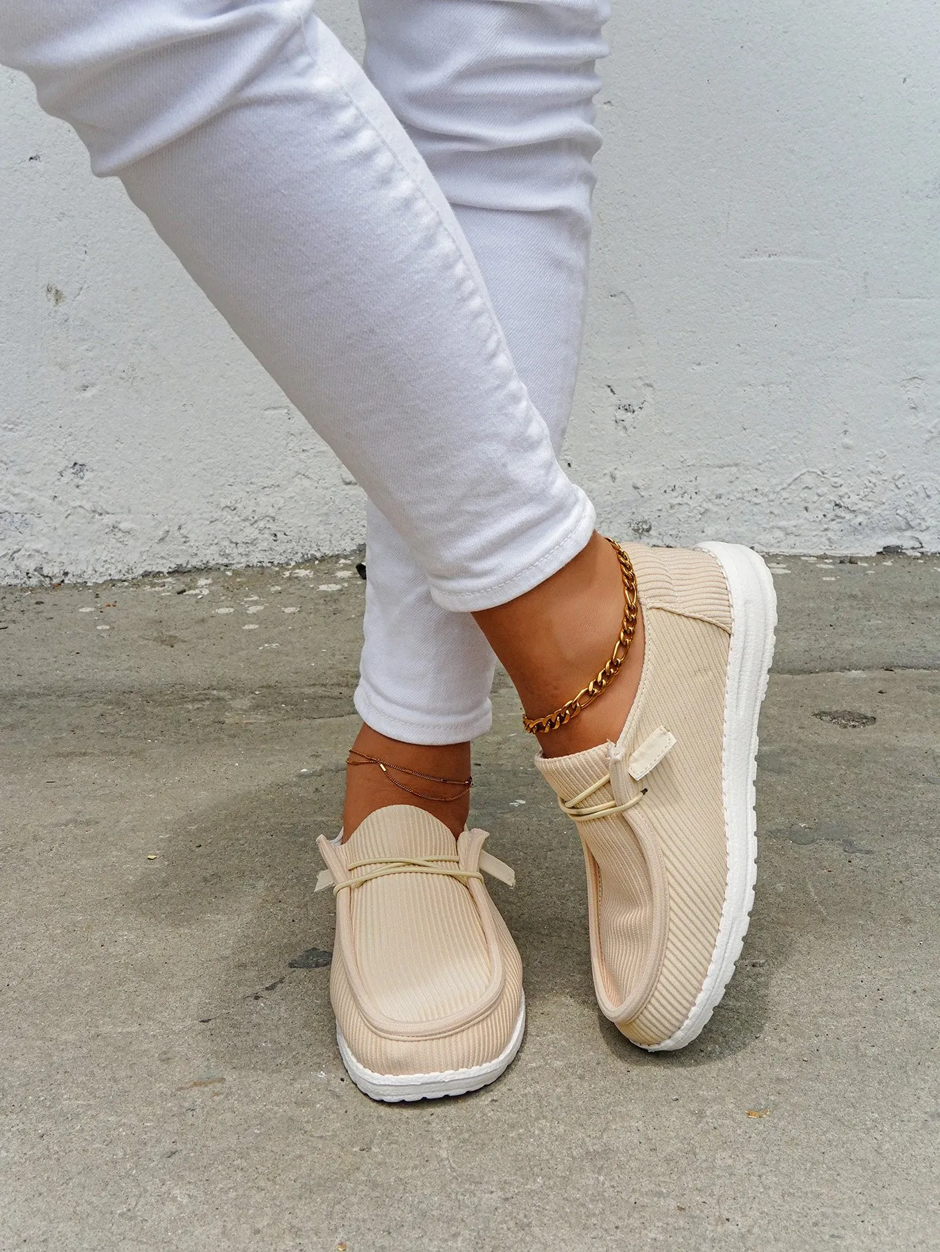 Casual Light Lace Up Flats Canvas Shoes