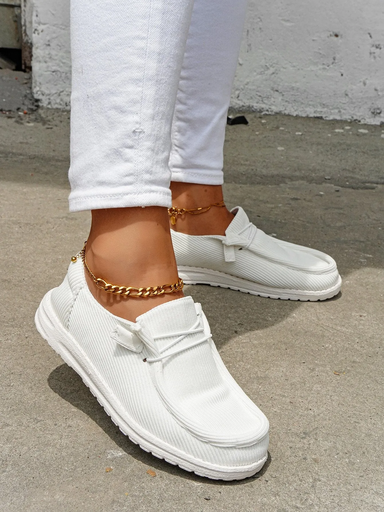 Casual Light Lace Up Flats Canvas Shoes