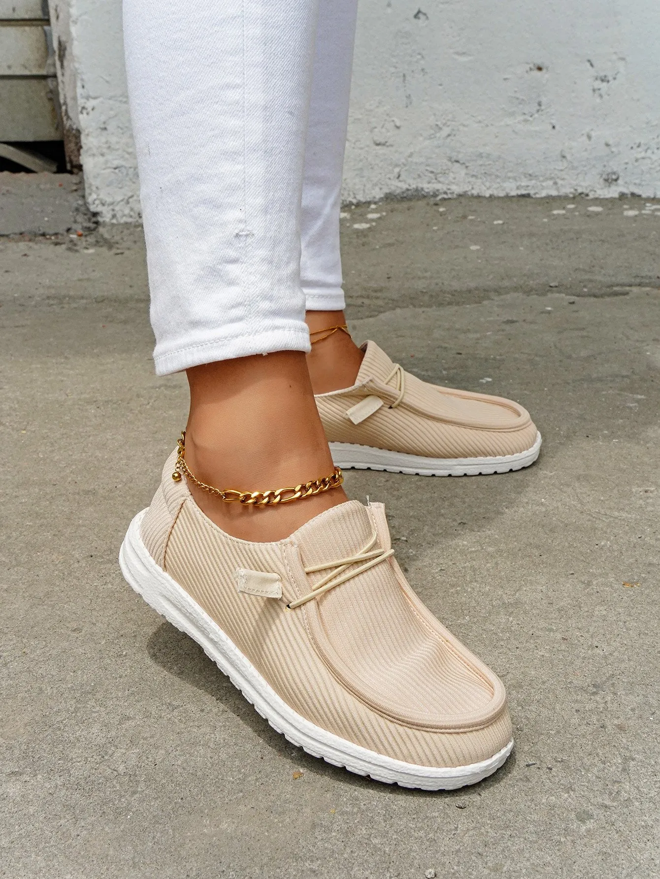 Casual Light Lace Up Flats Canvas Shoes