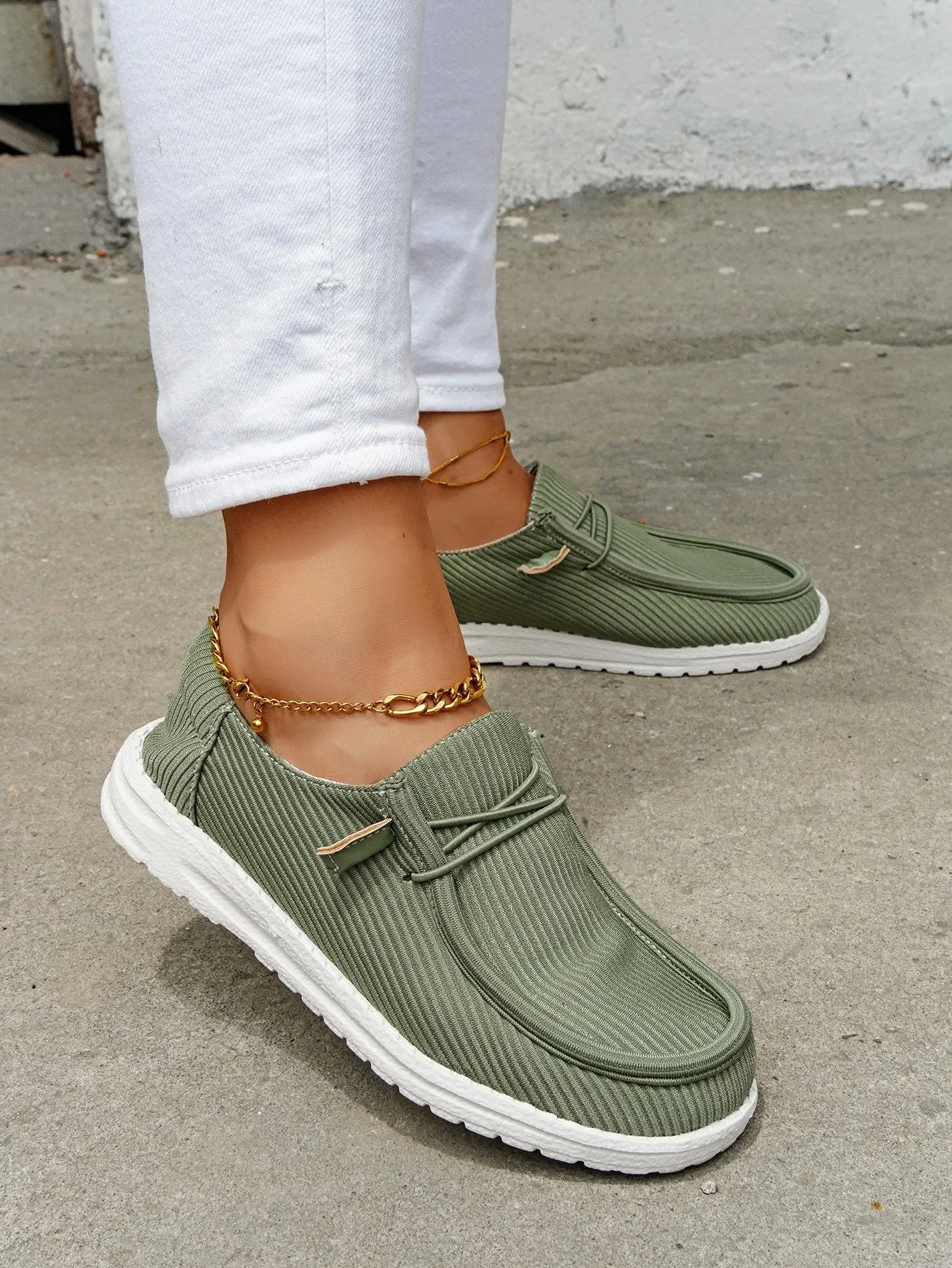 Casual Light Lace Up Flats Canvas Shoes