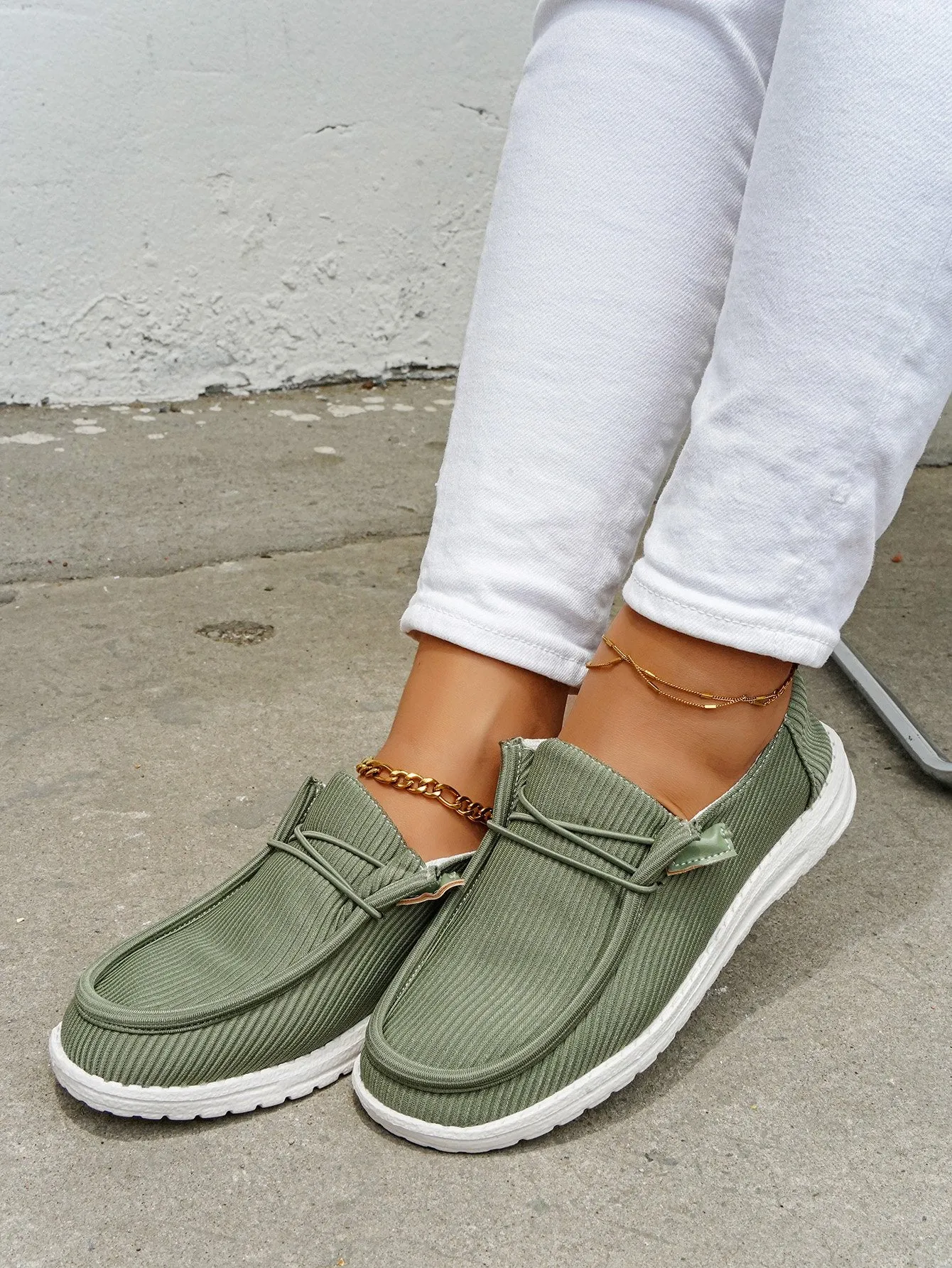 Casual Light Lace Up Flats Canvas Shoes
