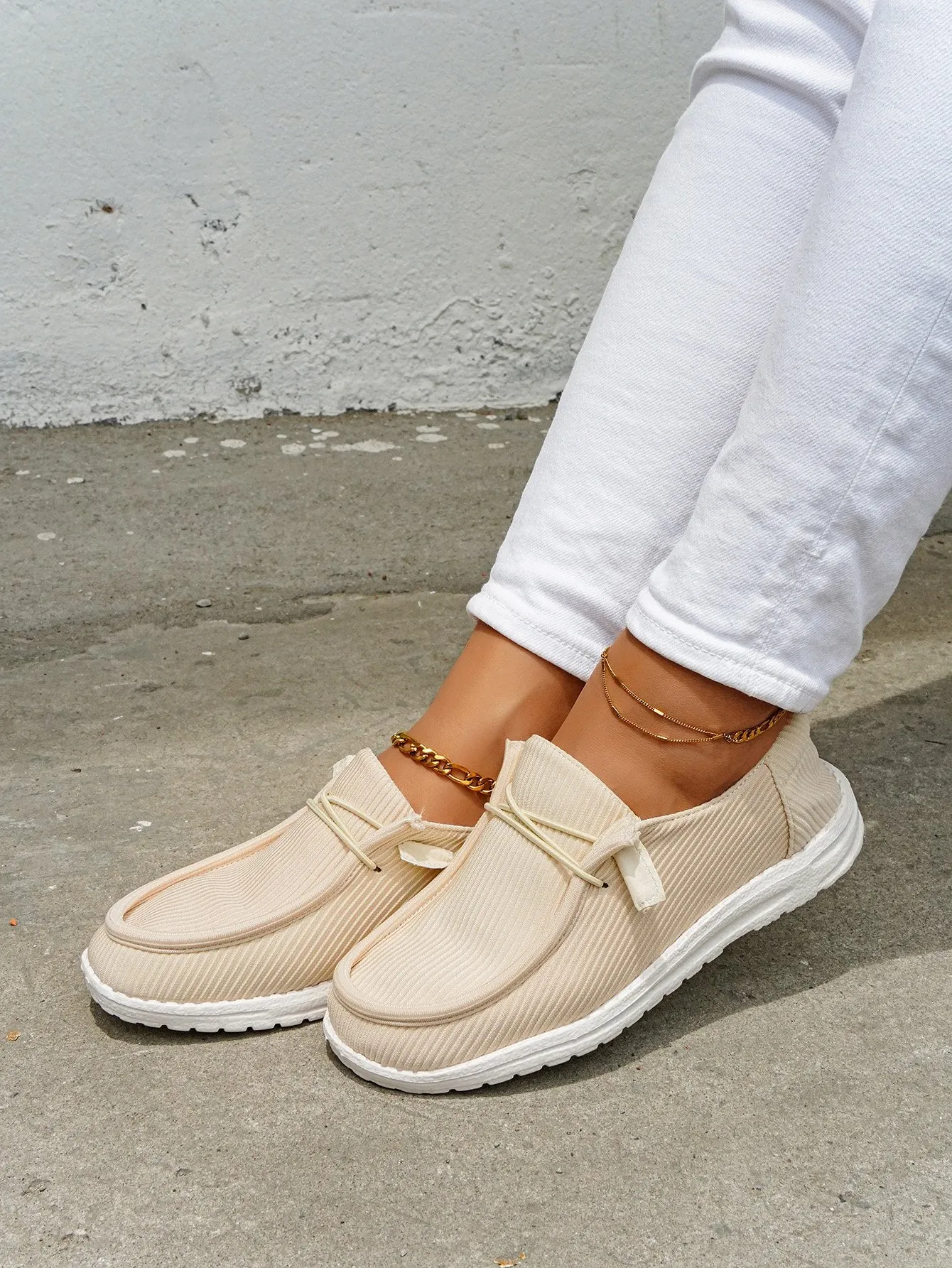 Casual Light Lace Up Flats Canvas Shoes
