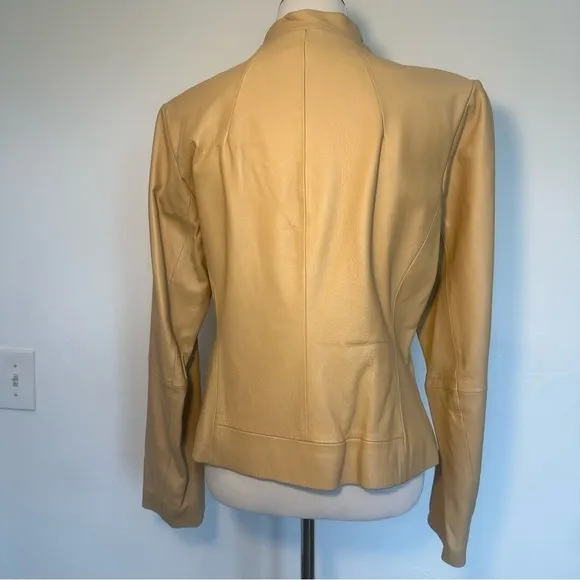 Clio tan leather size 12 jacket