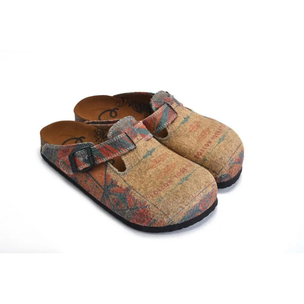 Colored Geometric Patterned and Brown Follow Your Style Written Clogs - CAL1303