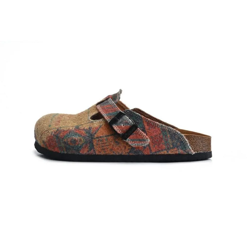 Colored Geometric Patterned and Brown Follow Your Style Written Clogs - CAL1303
