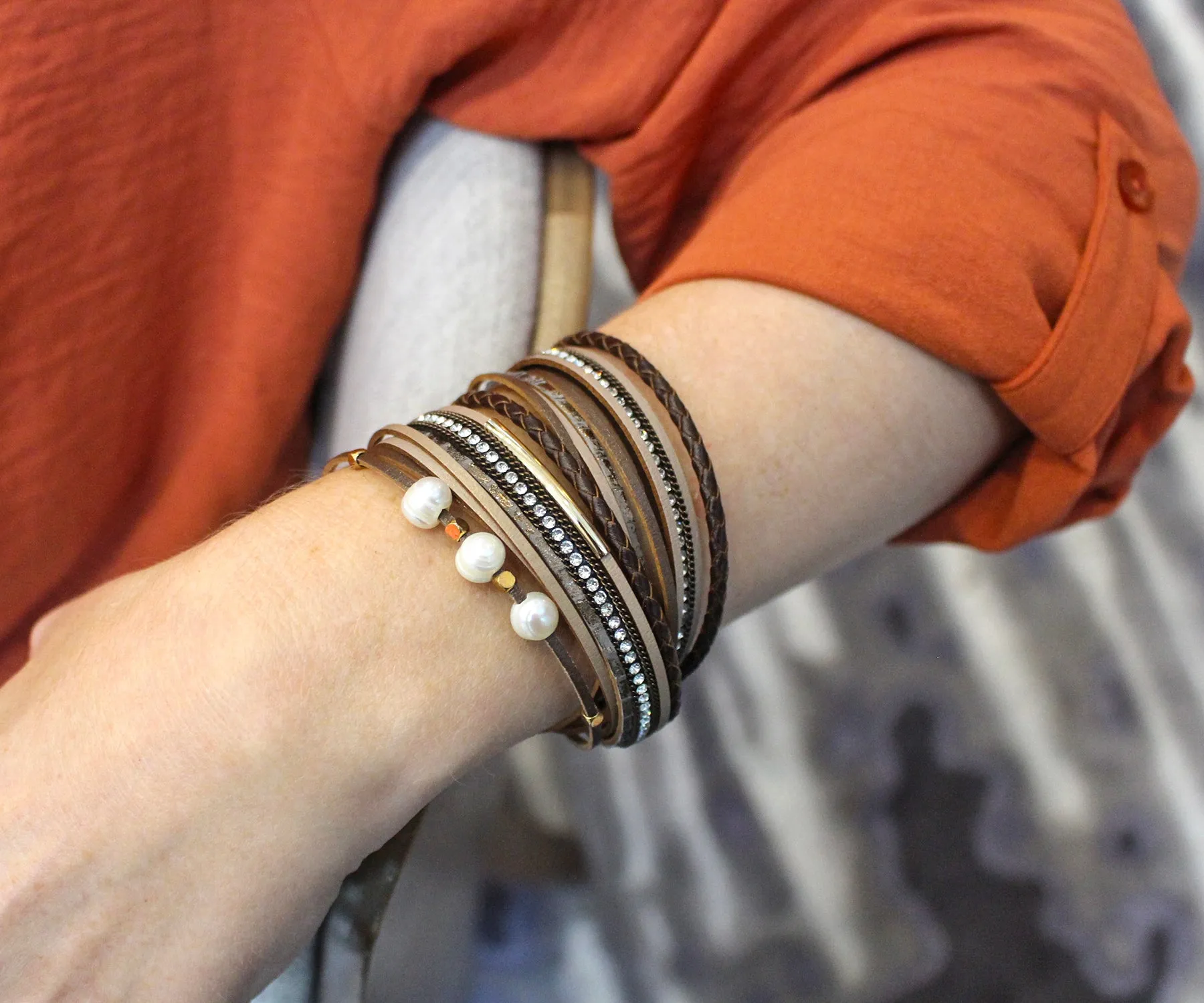 Double Wrap Pearl Sparkly Brown Leather Bracelet