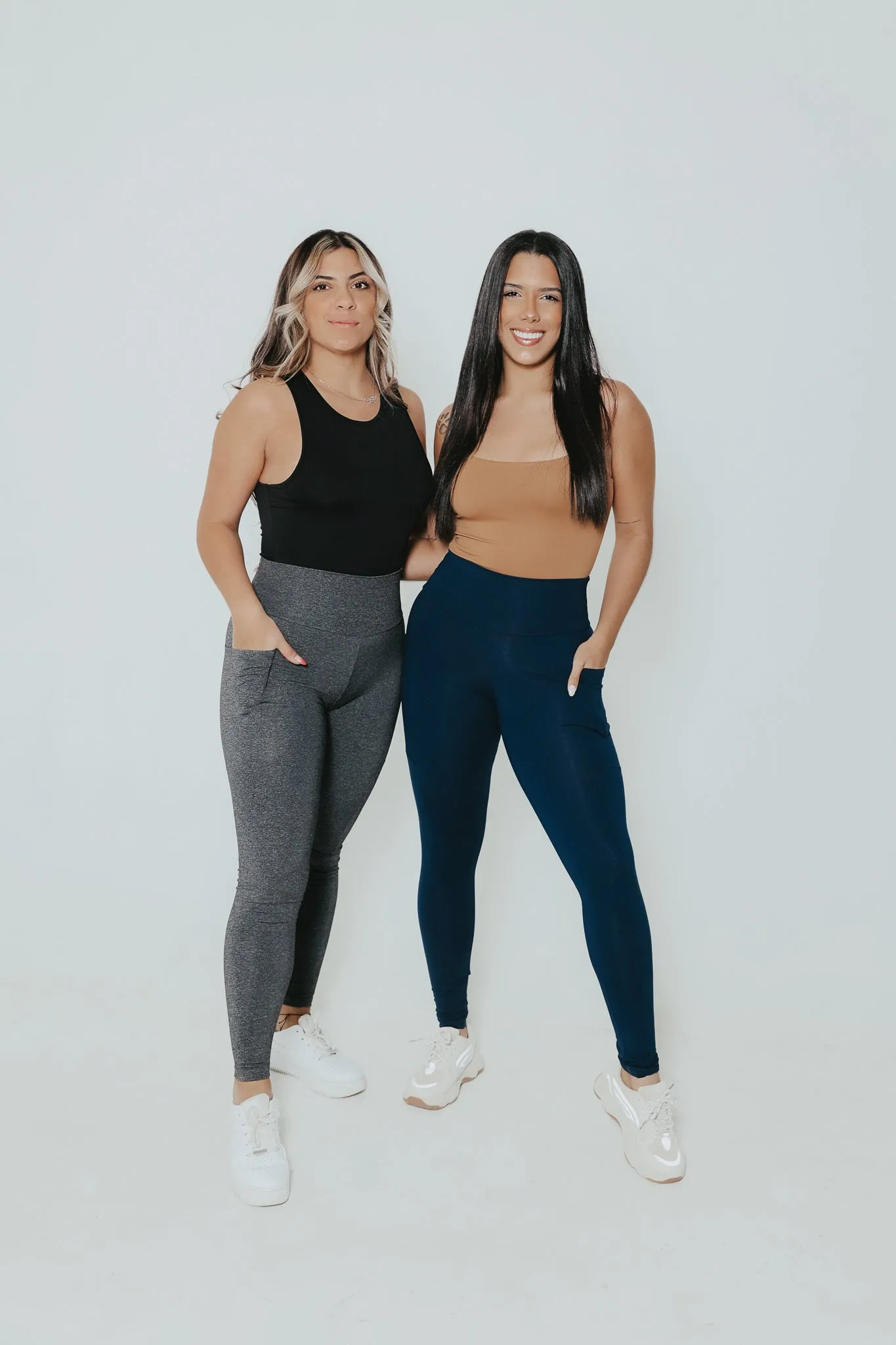 Eva with pockets- Grey