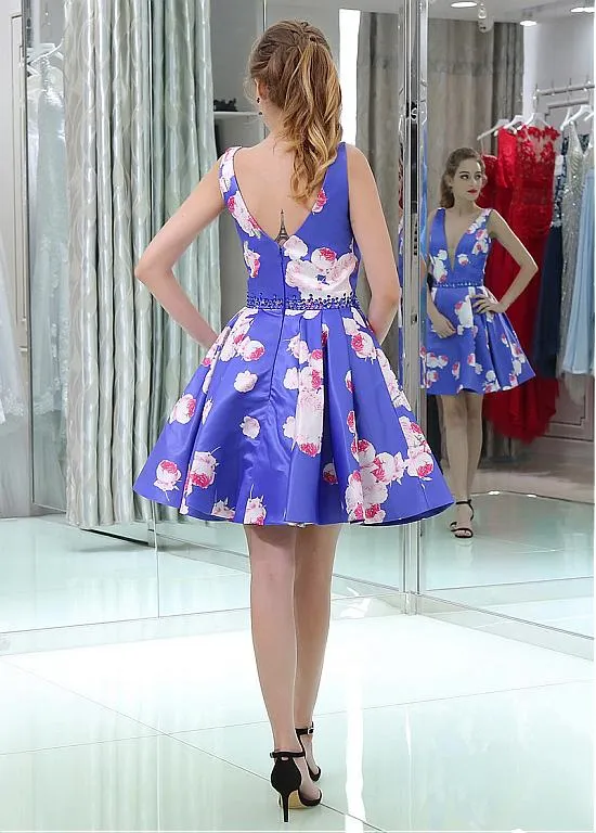 Floral Cloth V-neck Homecoming Dresses