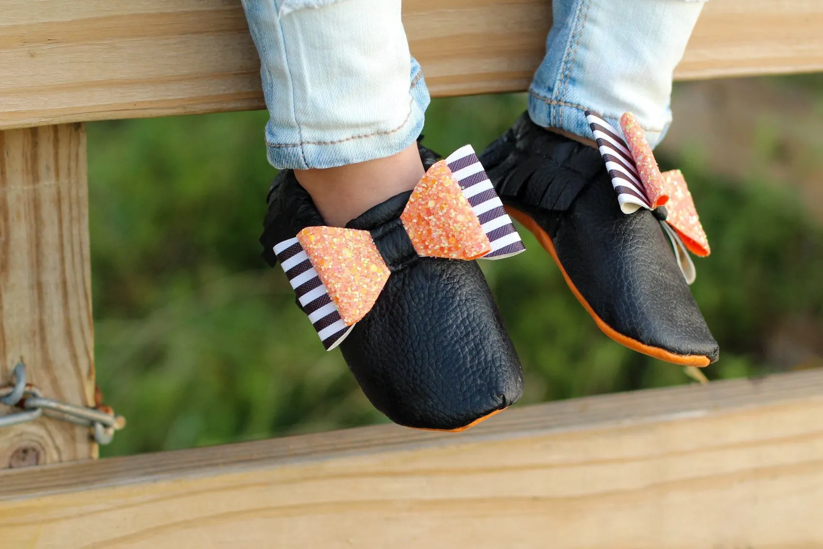 Halloween Bow Moccs