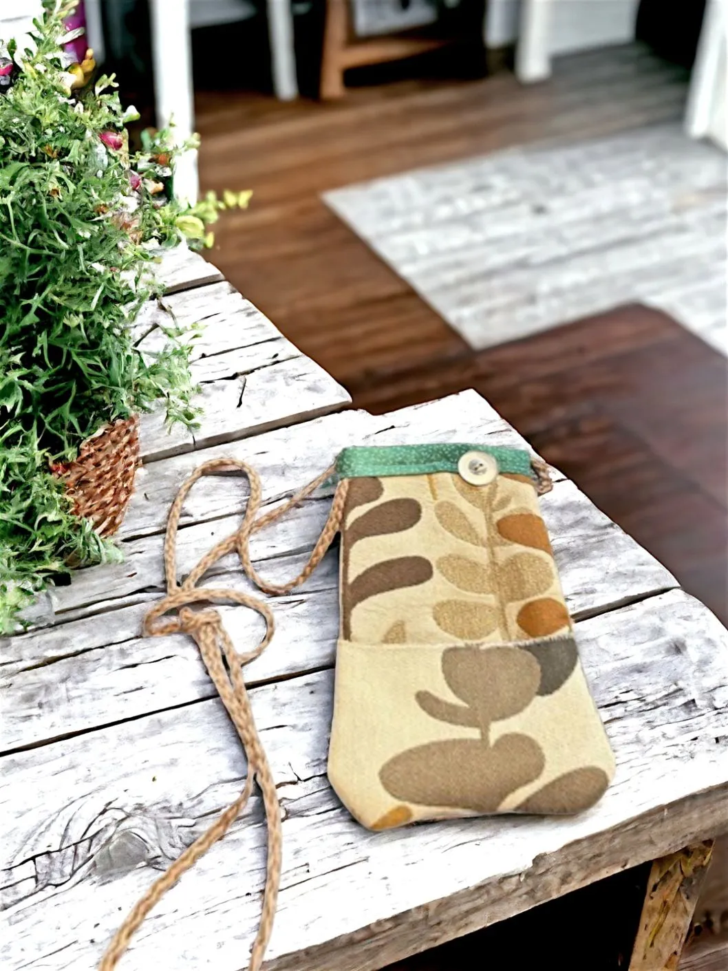 Hand Crafted Cell Phone Purses