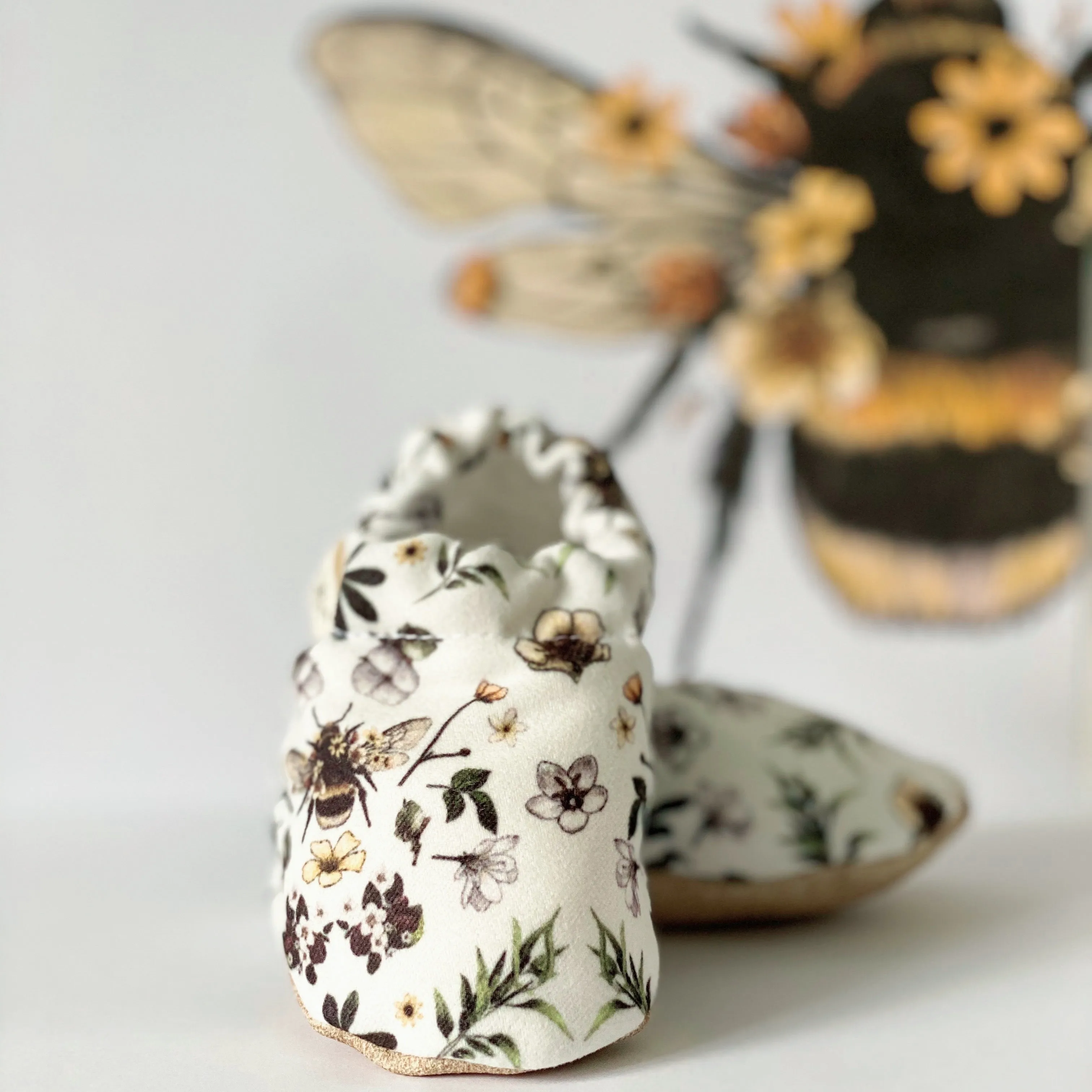 Handmade Cotton Baby Booties | Unique and Stylish First Walking Shoes - BEE Pattern | Milk&Black