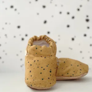 Handmade Cotton Baby Booties | Unique and Stylish First Walking Shoes - DOT Pattern | Milk&Black