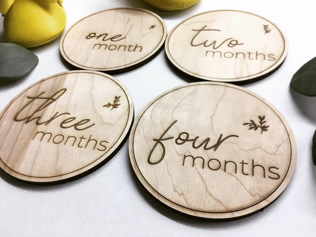 Hexagon Baby Monthly Milestone Discs