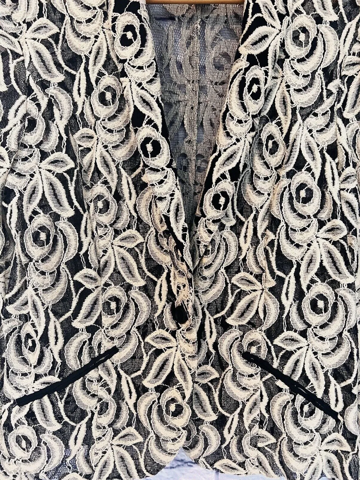 INC INTERNATIONAL NWT Womens Lace Blazer Sz XL Embroider Black & Beige