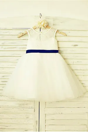 Ivory A-line Scoop Sleeveless Bowknot Floor-Length Tulle Flower Girl Dress With Lace OK710