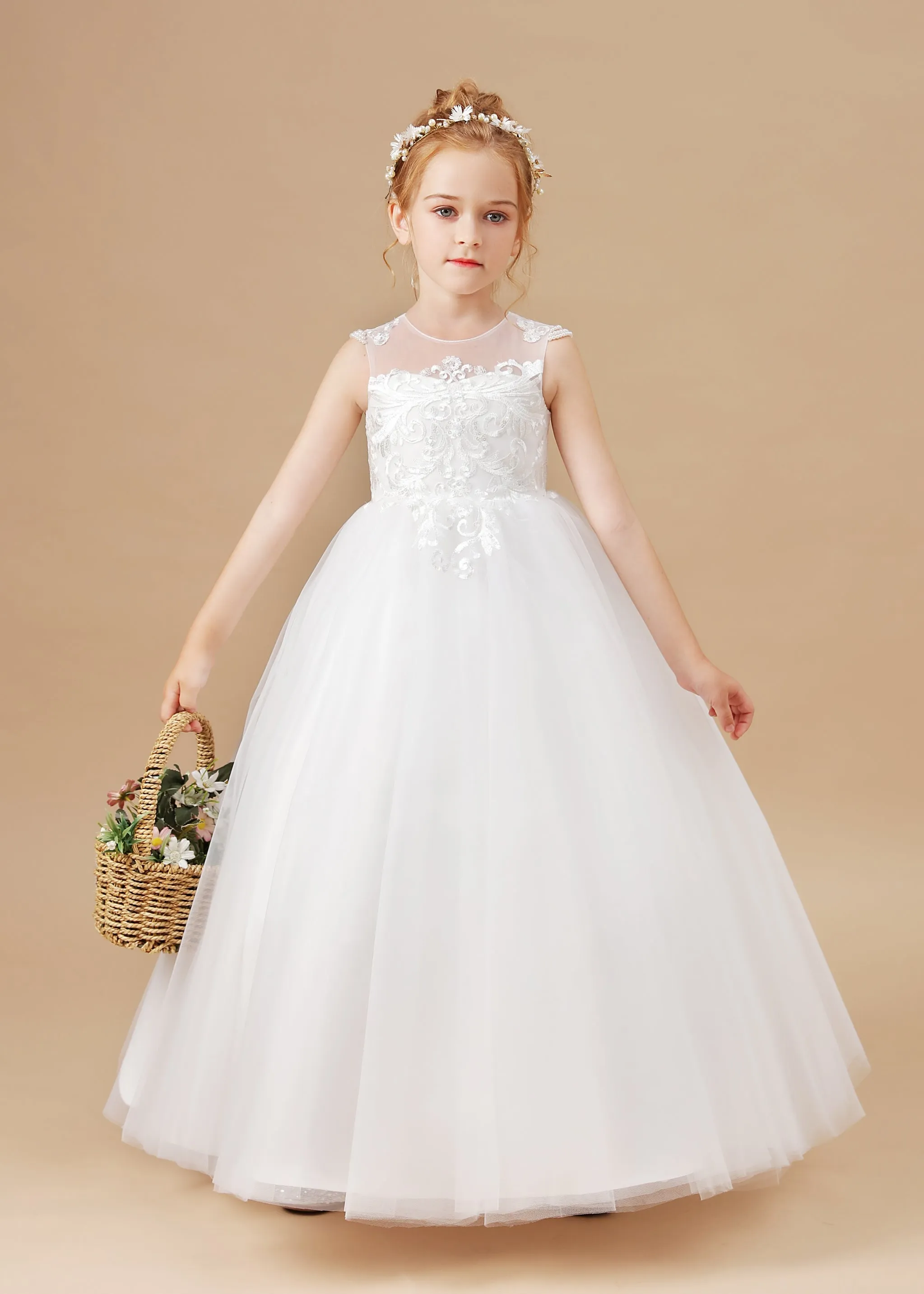 Ivory Cute Round Neck Tulle Flower Girl Dresses With Lace