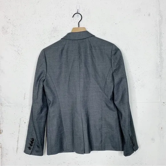 J crew Super 120s Double Button Size 6P