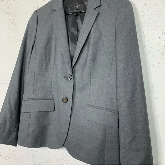 J crew Super 120s Double Button Size 6P