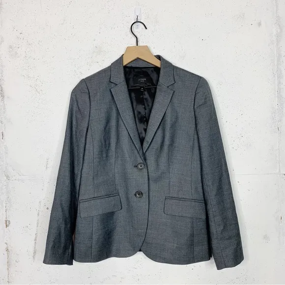 J crew Super 120s Double Button Size 6P