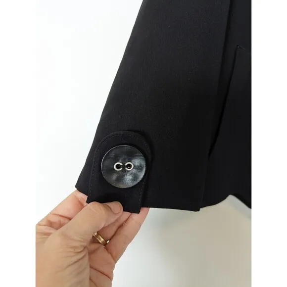 JOSEPH RIBKOFF Blazer Womens Size 10 Black Cropped Swing Jacket Office Neutral