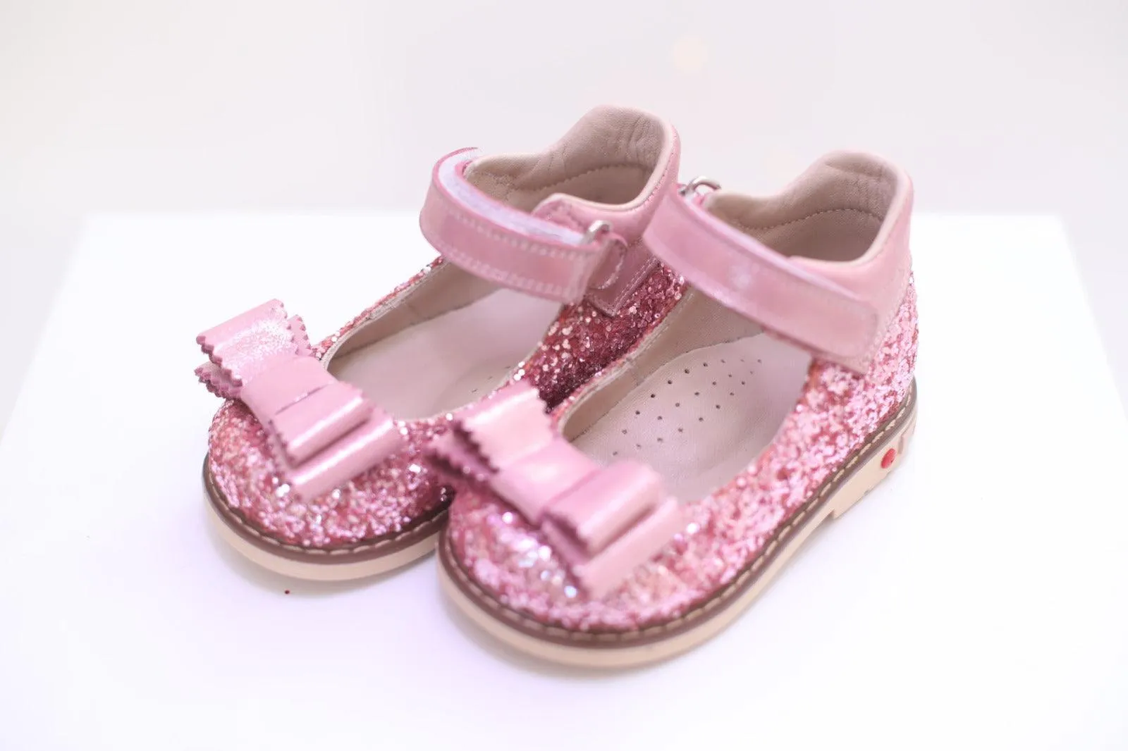 Leather girl shoes blush pink