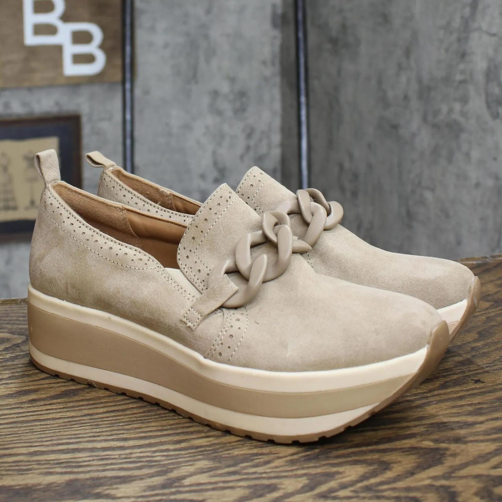 Mad Love Maryanne Platform Loafers with Memory Foam Insole Taupe Brown 8.5M