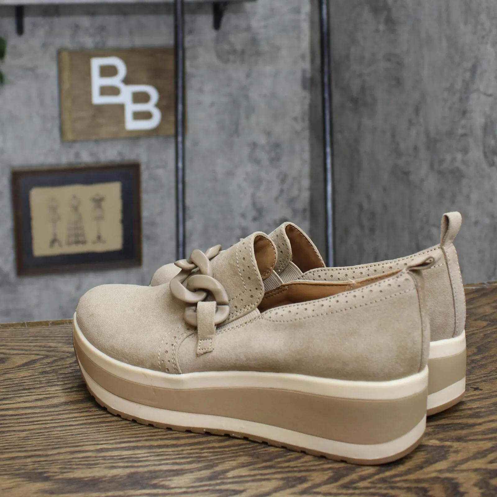 Mad Love Maryanne Platform Loafers with Memory Foam Insole Taupe Brown 8.5M