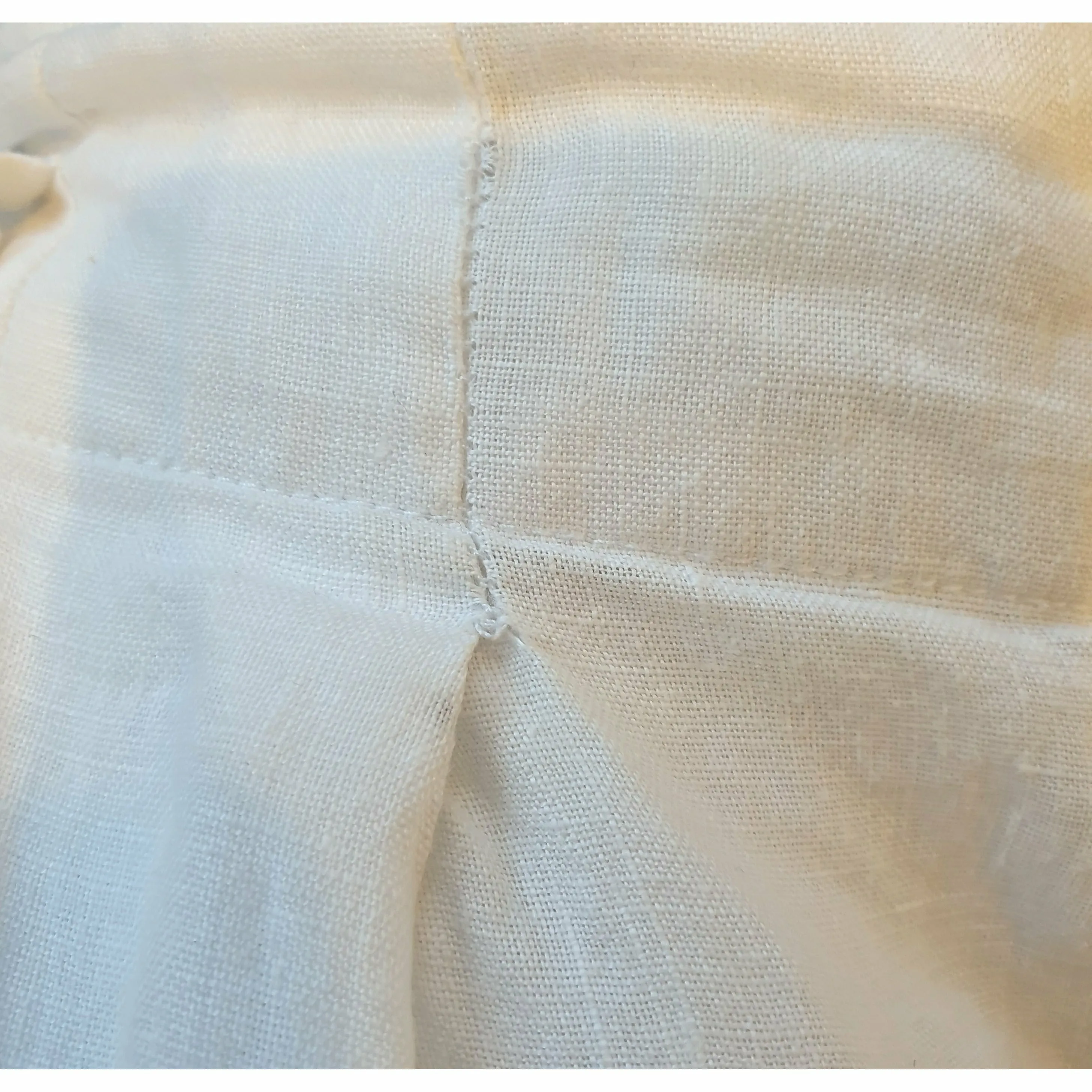 Morrison white linen playsuit with pockets and waist tie size 2 (best fits 12)