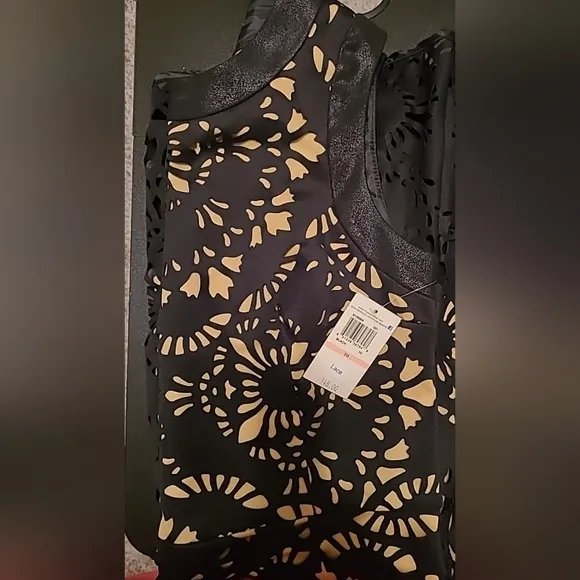 Muse Floral Lace Laser Cut Dress, Sz 10, NWT