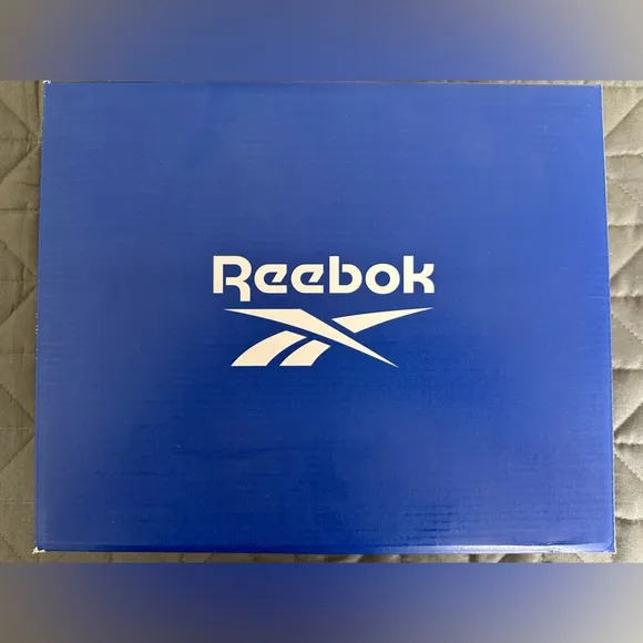 NWB Reebok Leather Tech Geo White Women’s High Tops