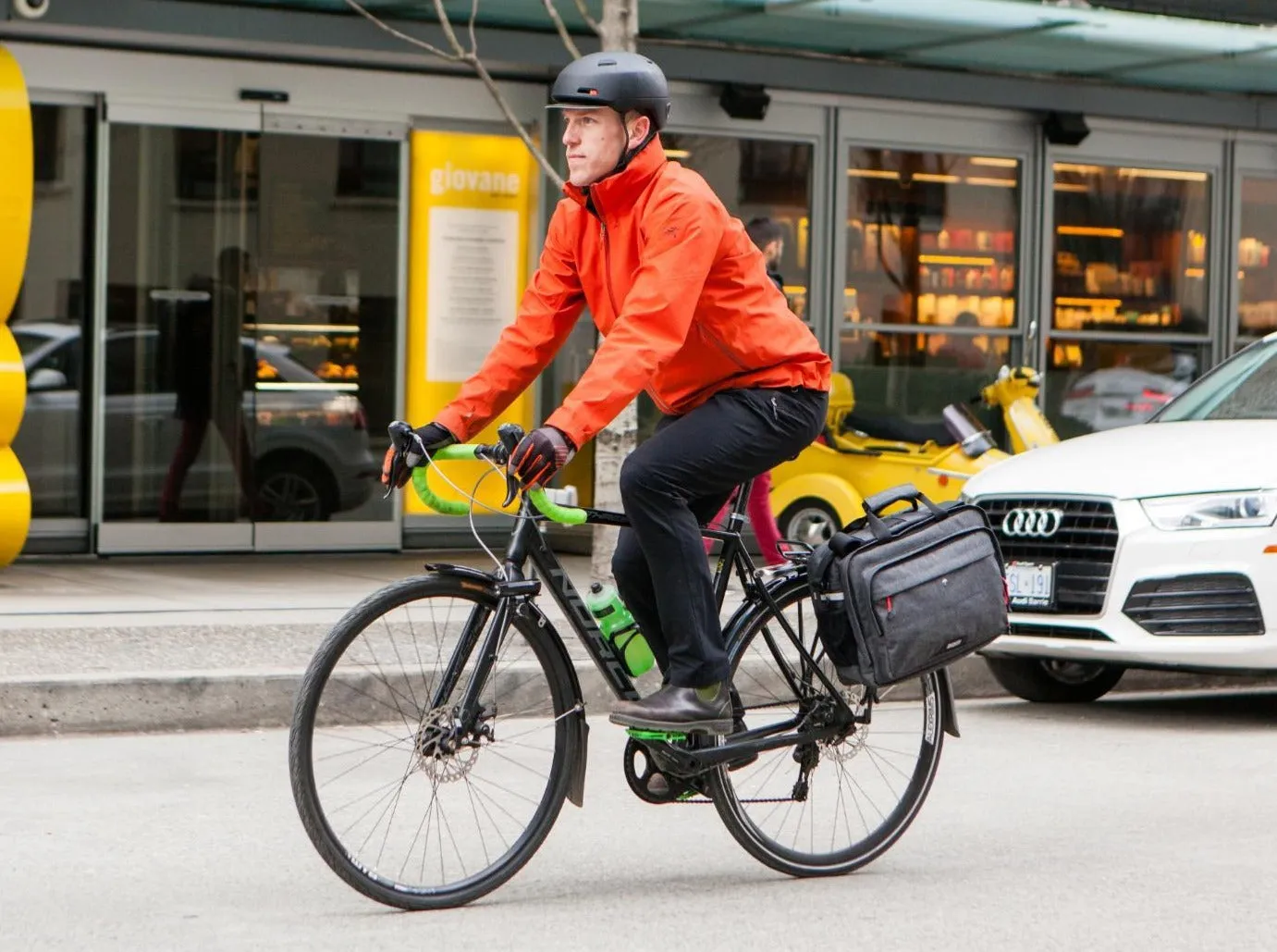 Pannier Laptop Messenger (20 L)