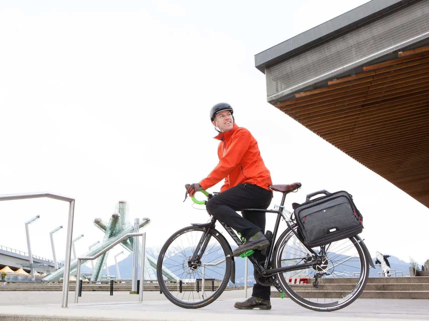 Pannier Laptop Messenger (20 L)