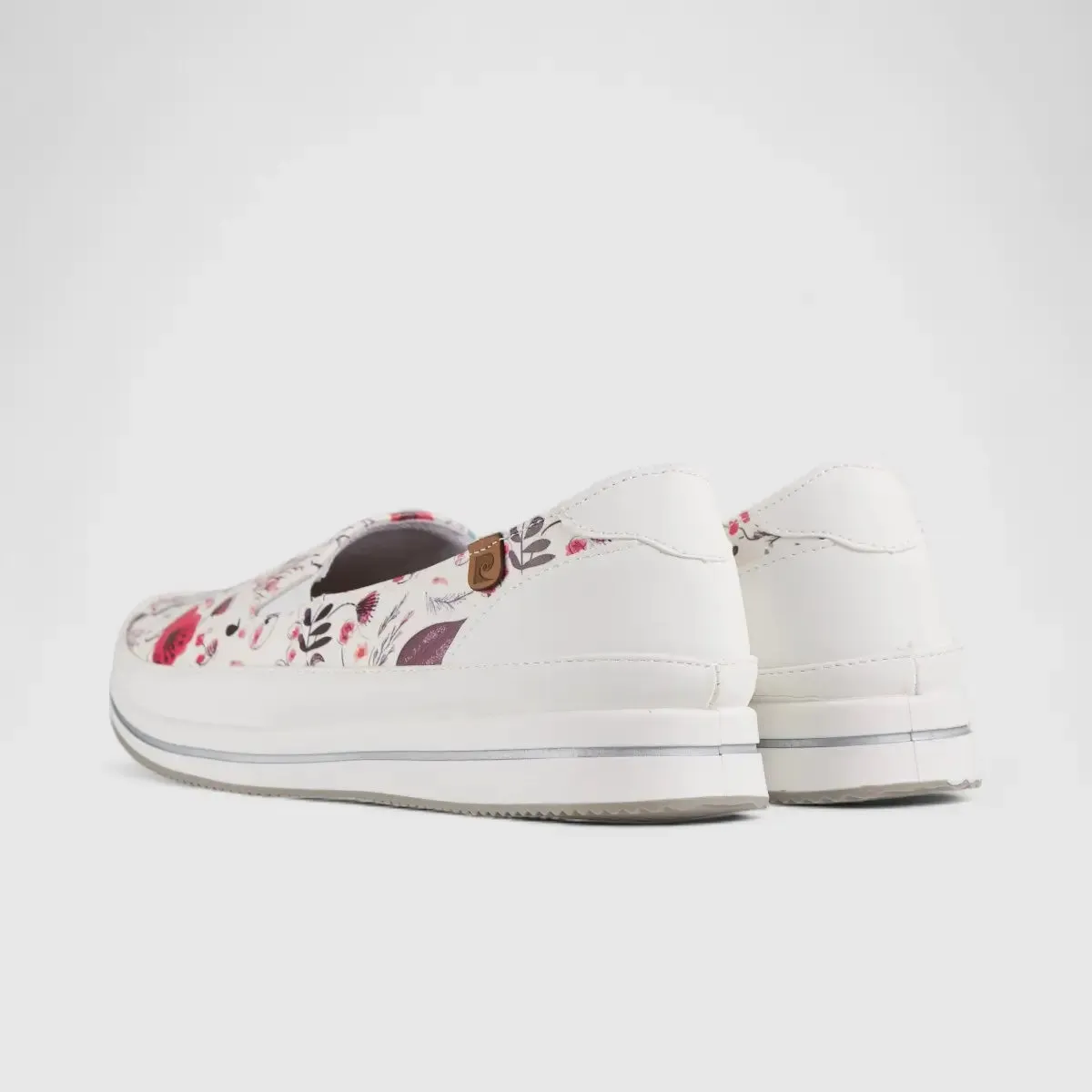 PC Comfort A Cut Pump White Floral 10596