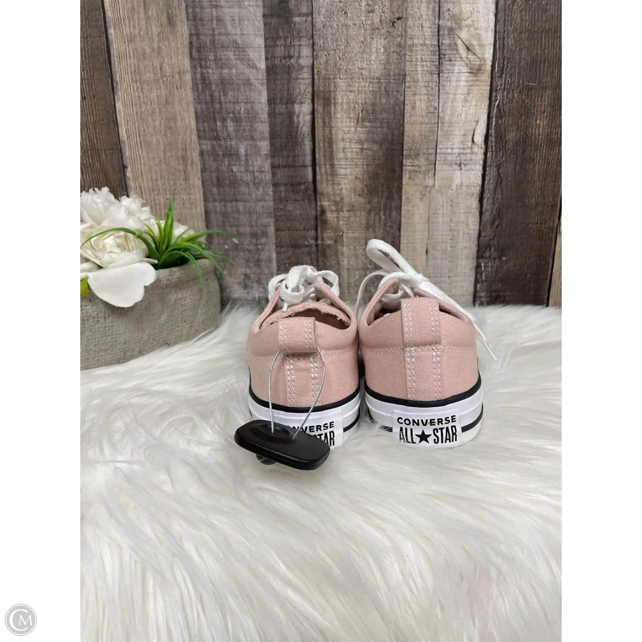 Shoes Sneakers By Converse In Pink, Size: 7.5