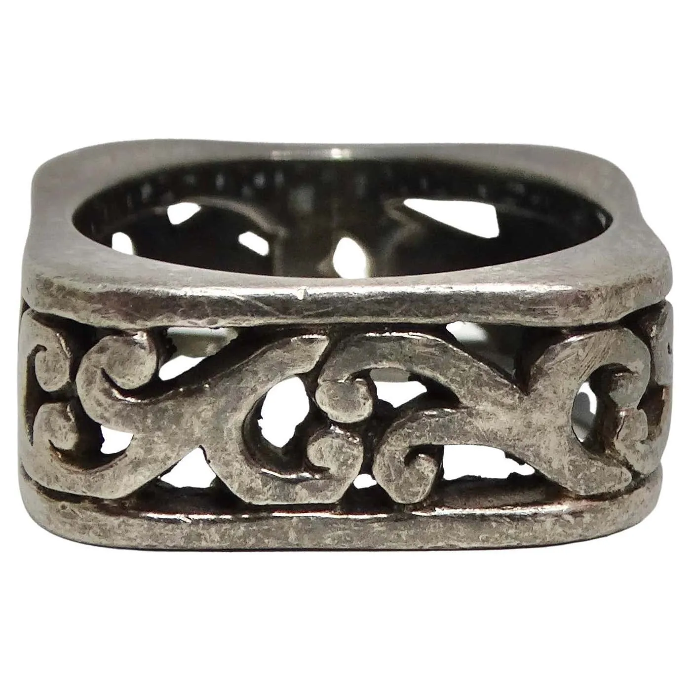 Silver Scroll Engraved Ring