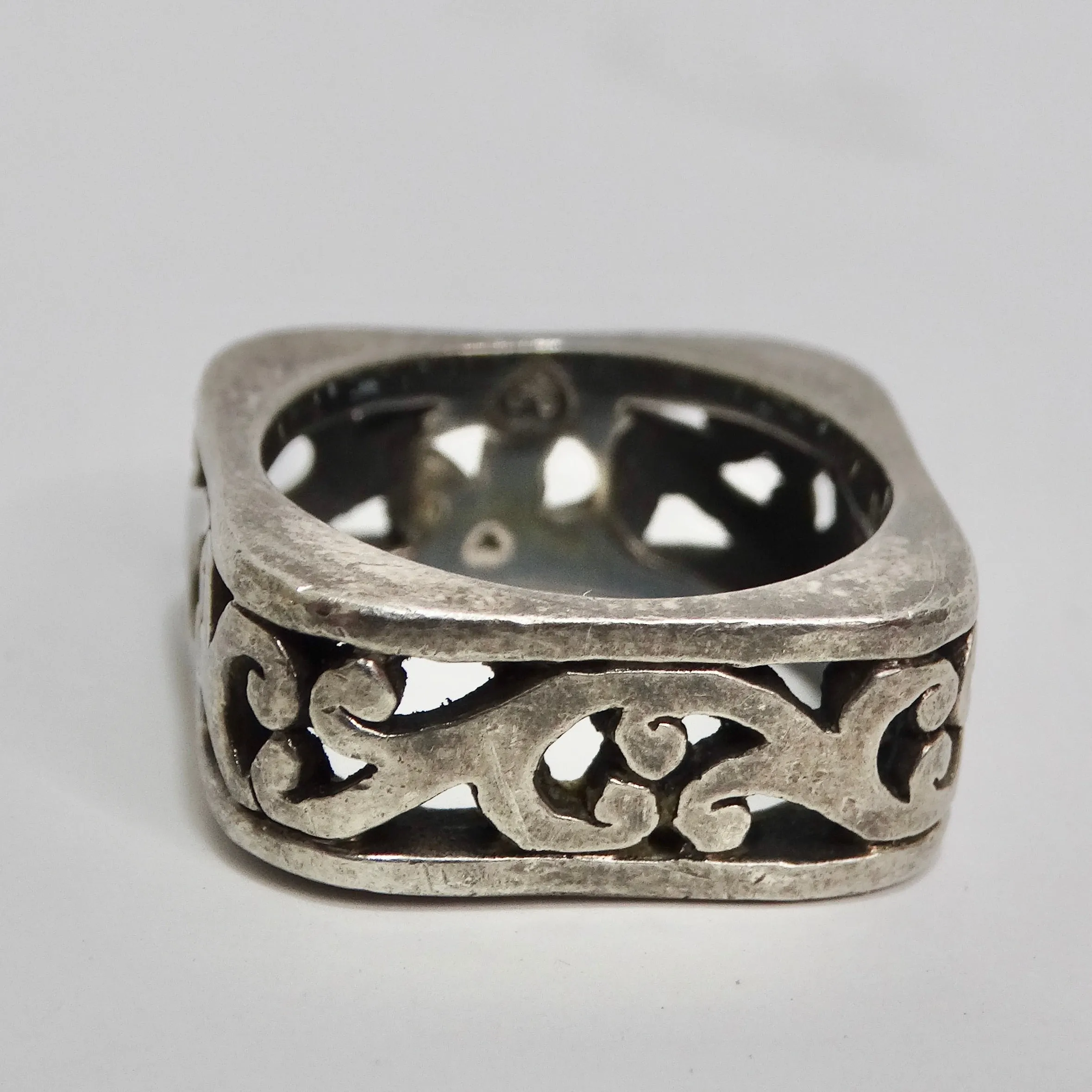 Silver Scroll Engraved Ring