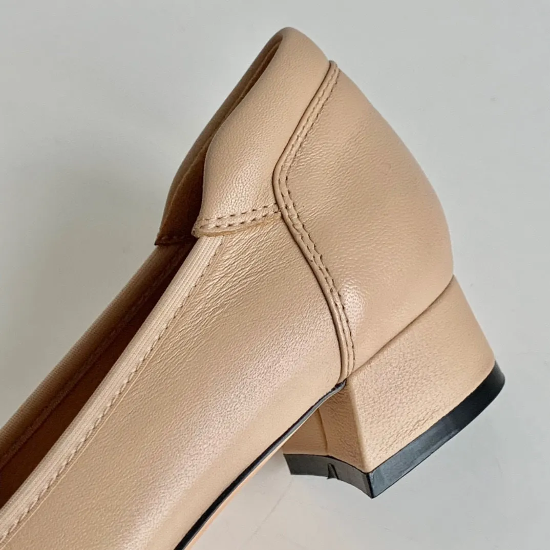 Square Head Commuting Soft Bottom Comfortable Pumps
