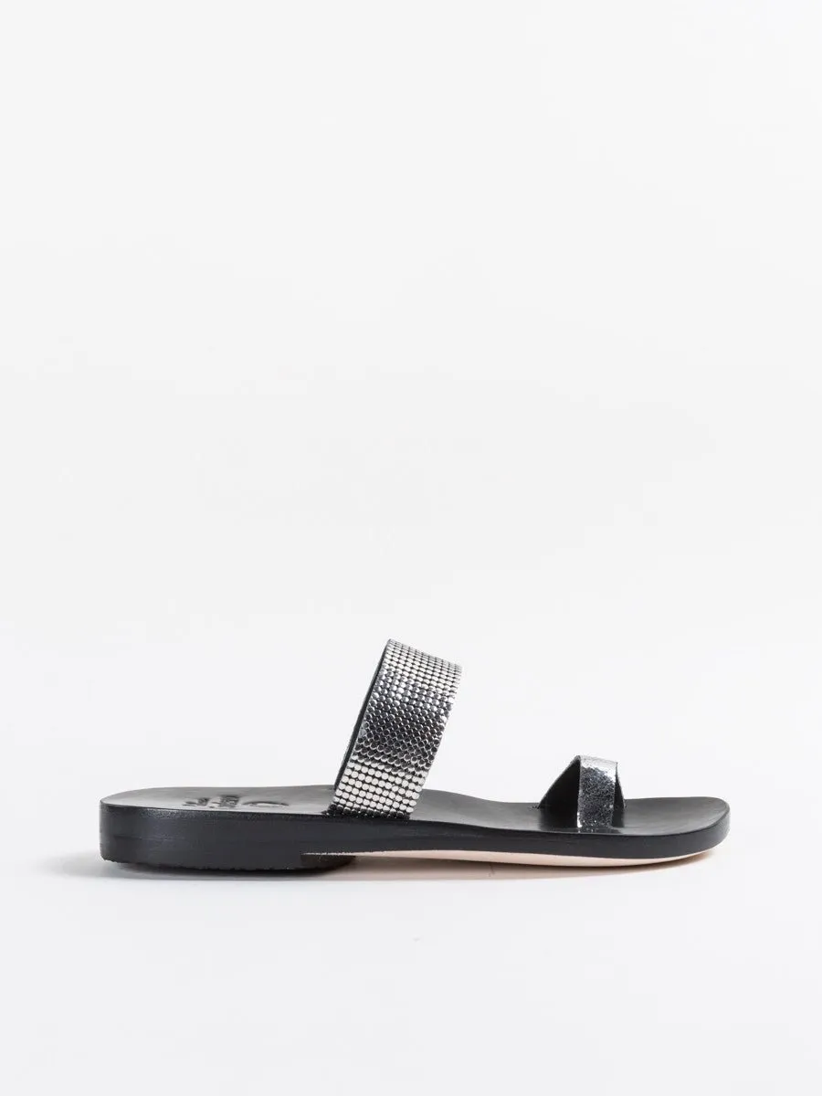 steena sandal