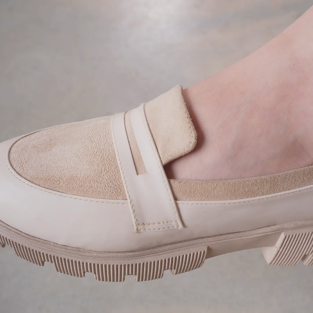 Stylish Loafers with Chunky Soles - beige