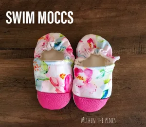 SWIM MOCCS// Floral