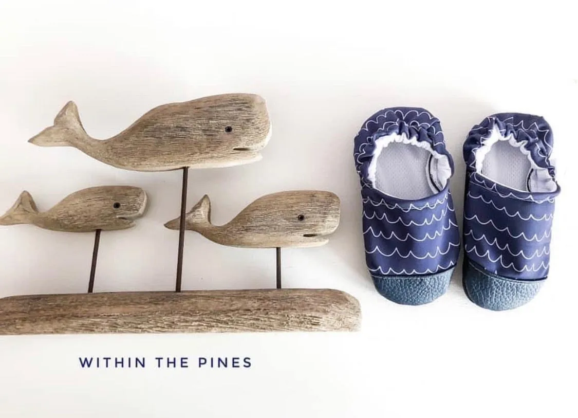 SWIM MOCCS// Waves
